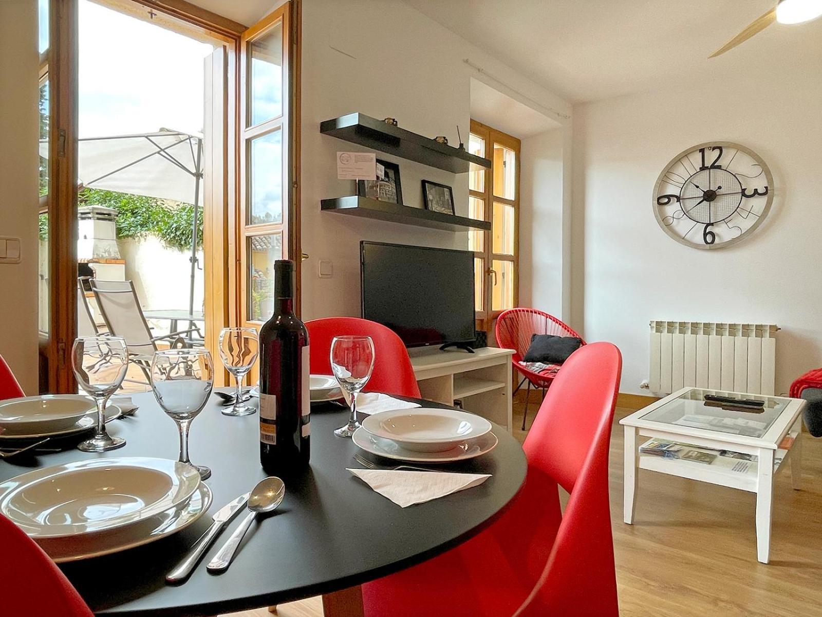 Apartamentos Puente la Reina Exteriör bild